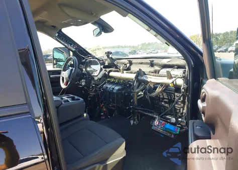 2023 Chevrolet Silverado 2500Hd 4Wd Standard Bed Custom from USA, damaged, VIN 2GC1YMEY5P1710772